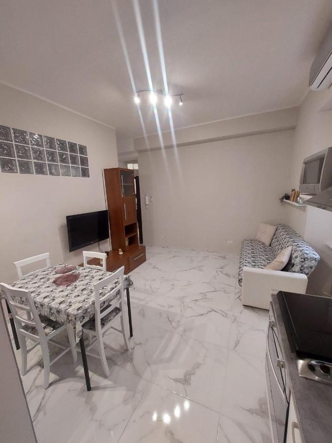 El Mar Casa Vacanza Lavinio Mare Anzio Eksteriør billede